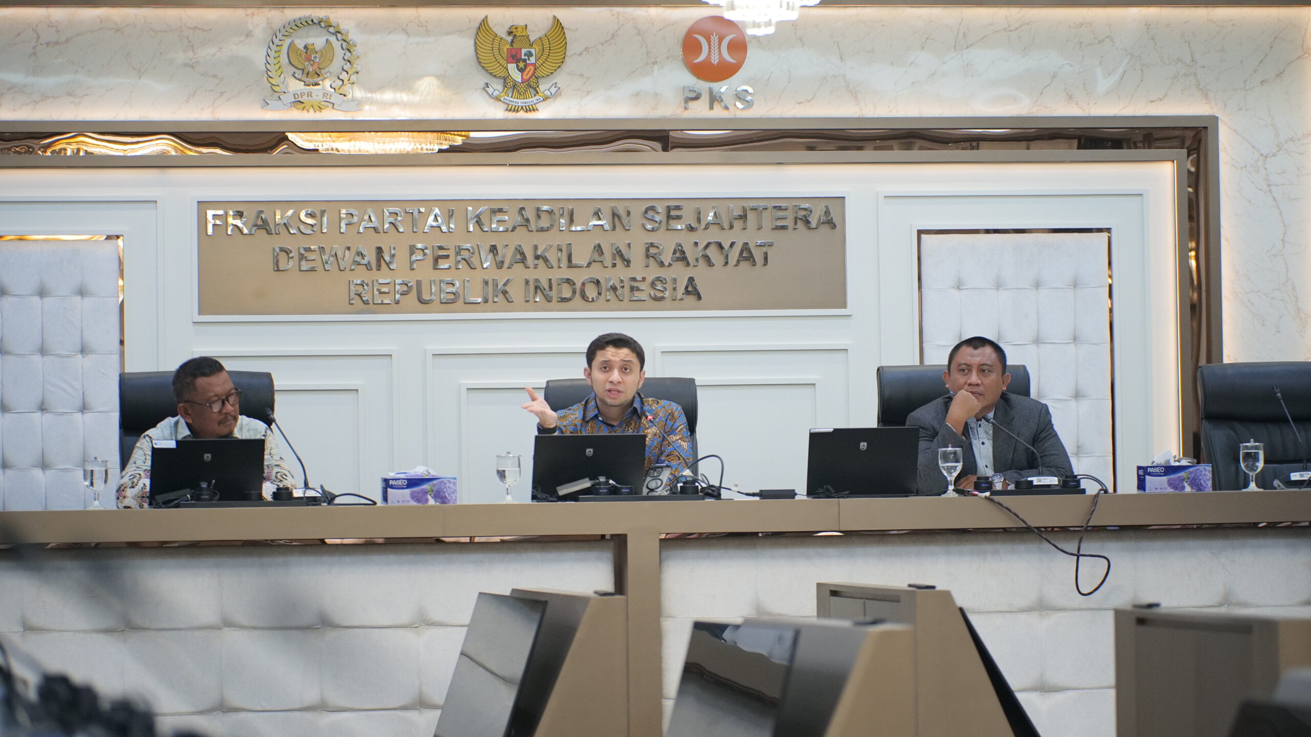 Atasi Banjir Periuk, Habib Idrus Tekankan Kolaborasi Pusat dan Daerah